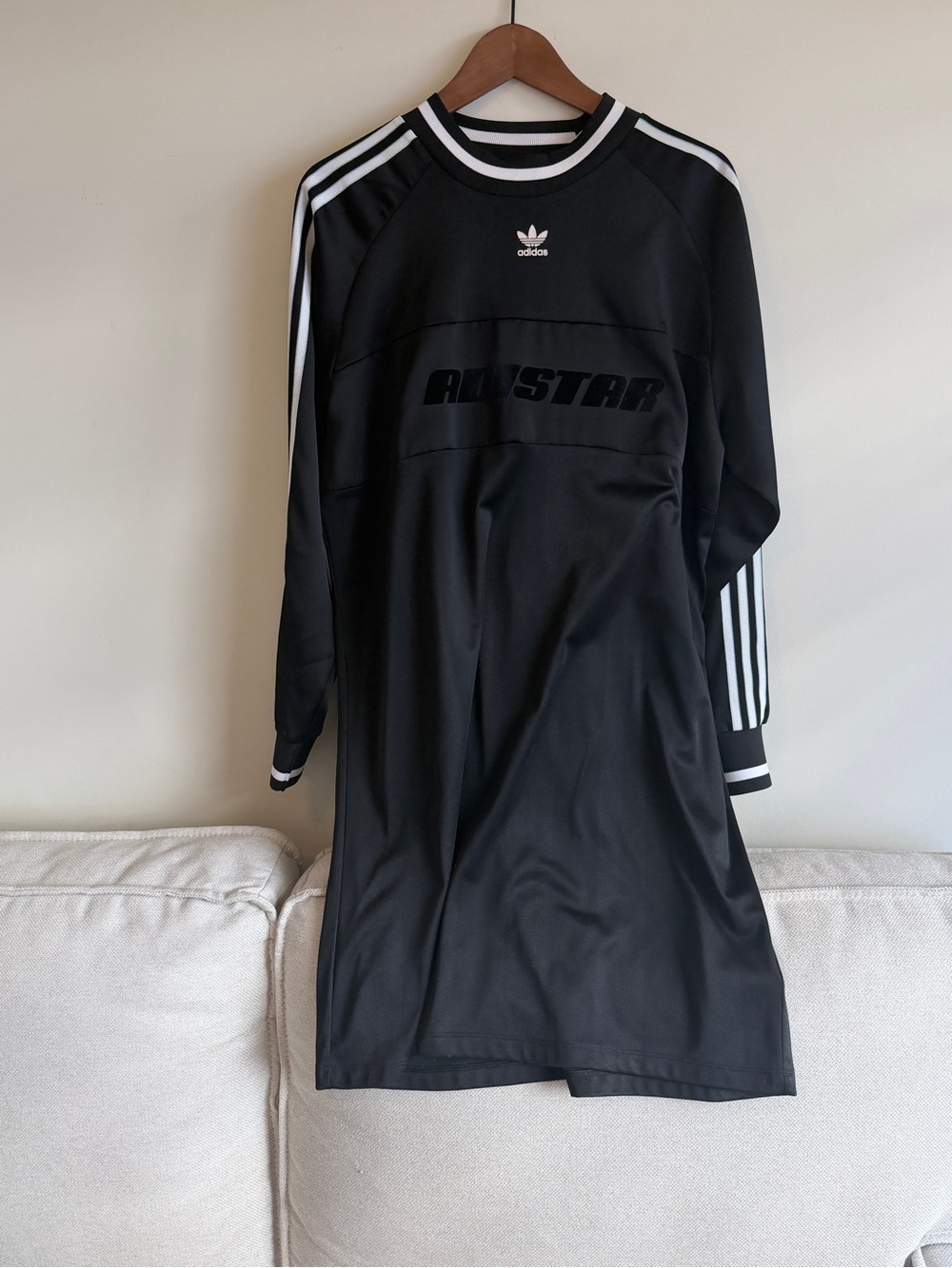 Adistar Dress - Picture 2 of 6